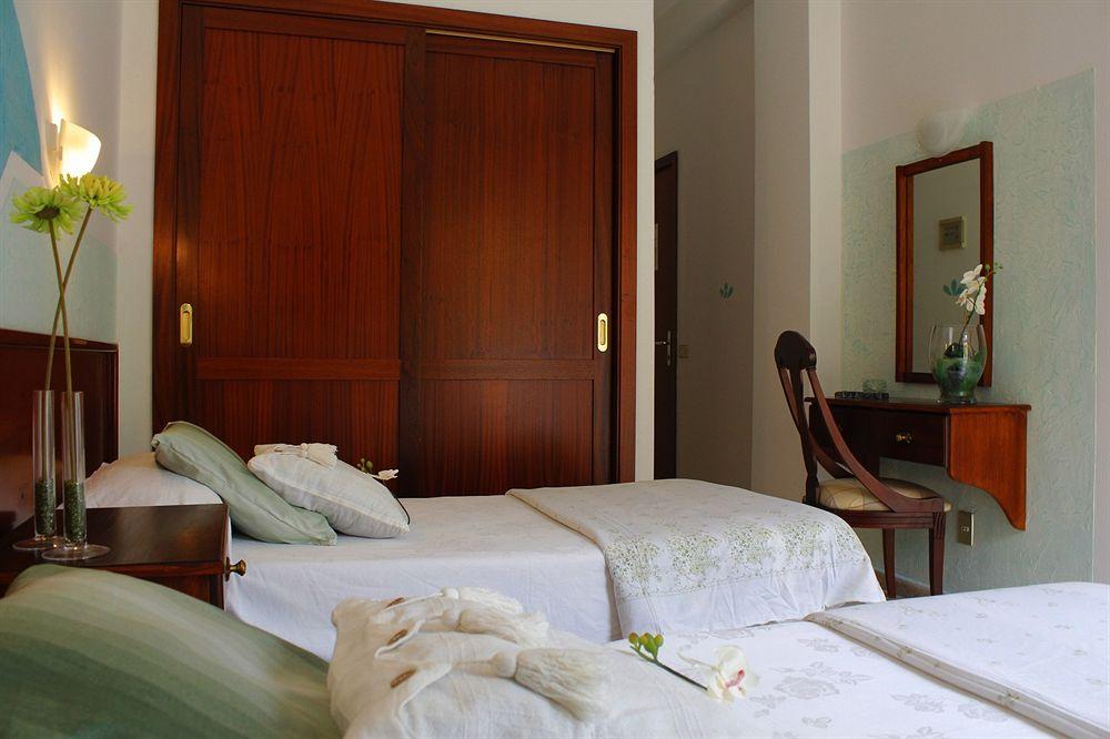 פוארטו דה לה קרוז Hotel Sun Holidays מראה חיצוני תמונה